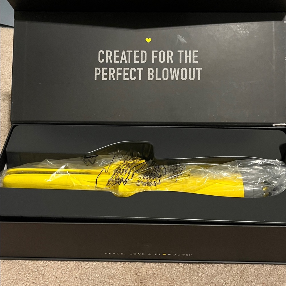 Brand New Drybar The Straight Shot Blow-Drying Flat Iron - Picture 3 of 4